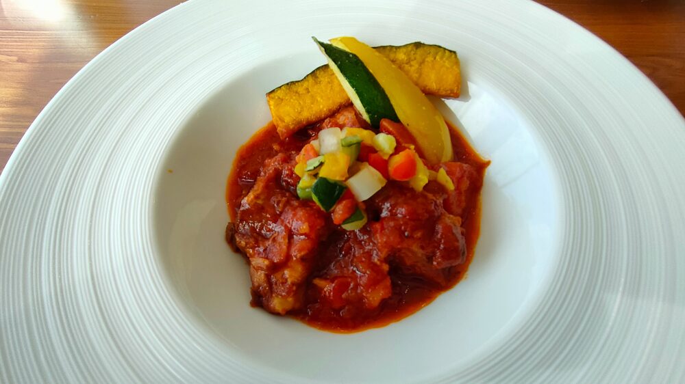 三河豚のトマト煮込み