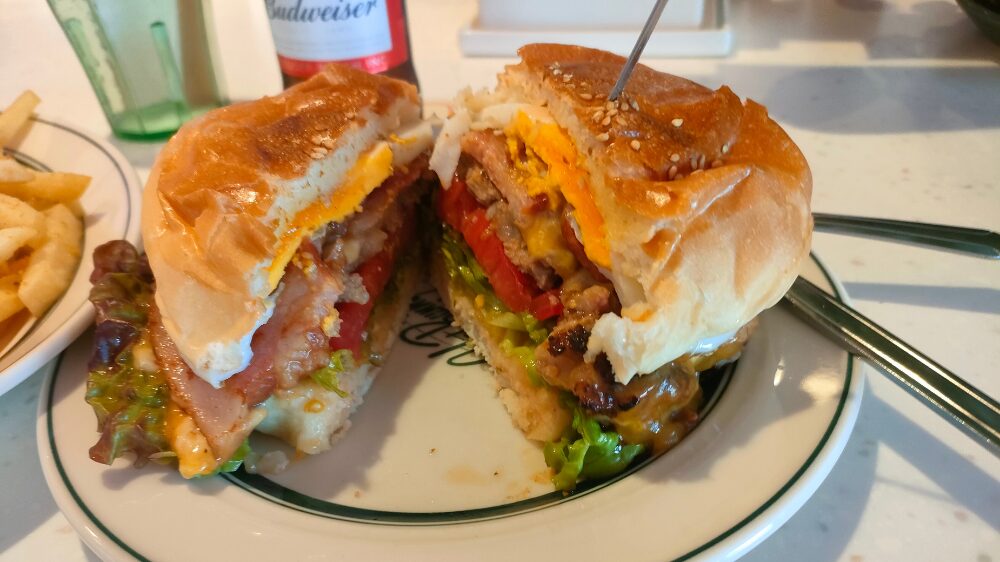 ベーコンチーズバーガー
