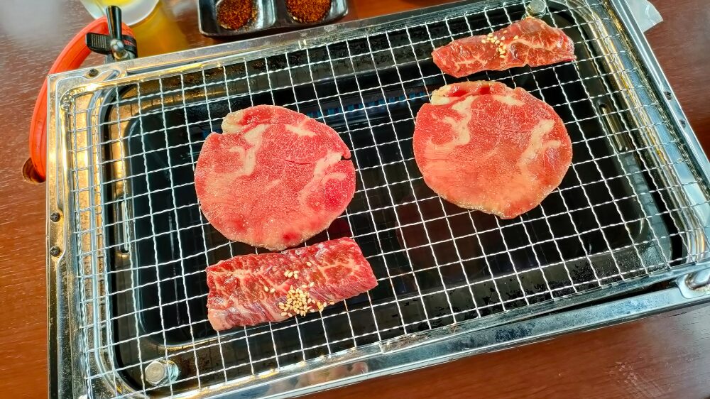 上タンと上カルビ