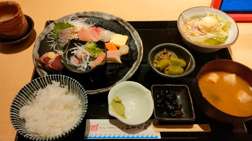 刺身定食