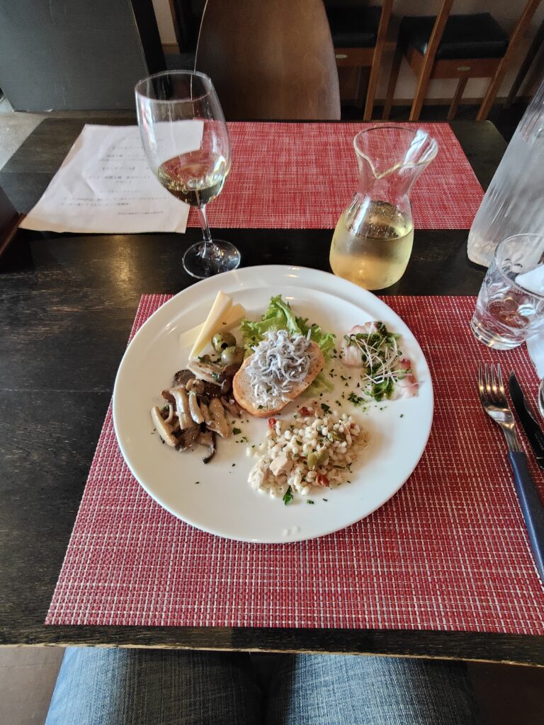 とらっとりあCoランチコースの前菜5種