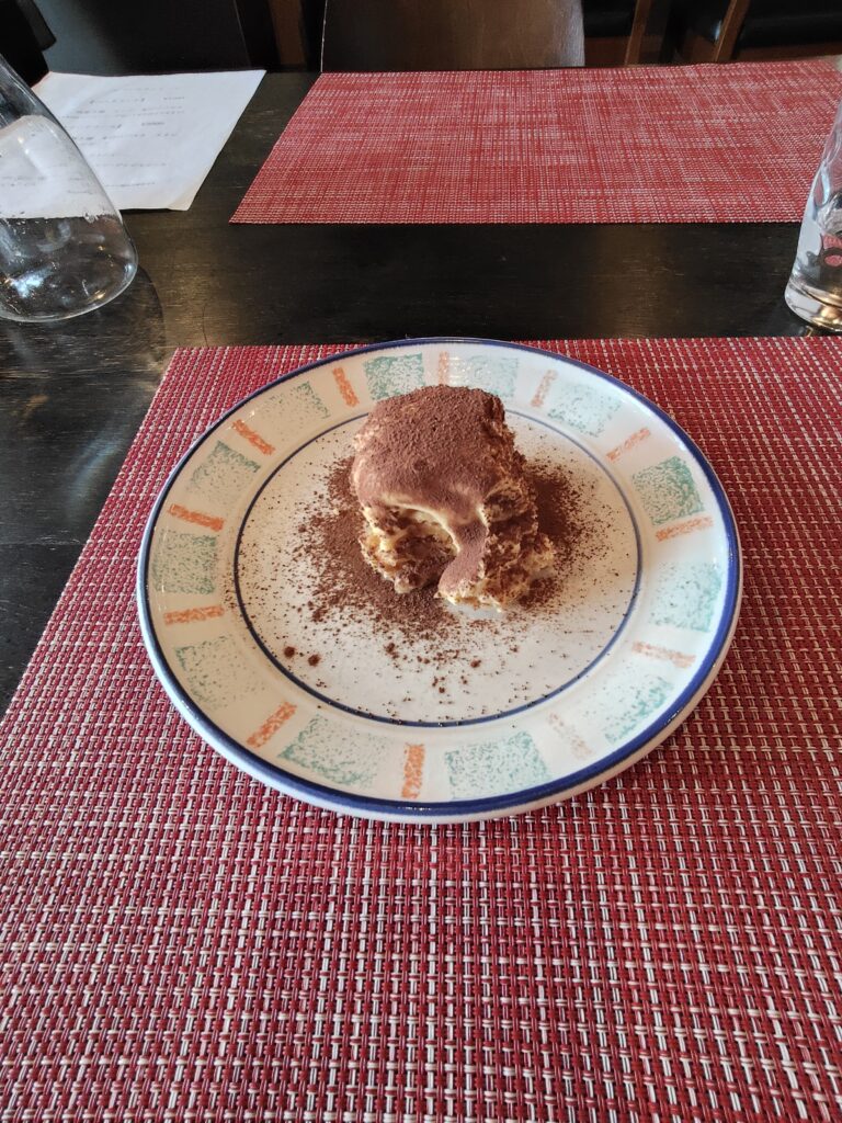 とらっとりあCoのランチコースのデザート