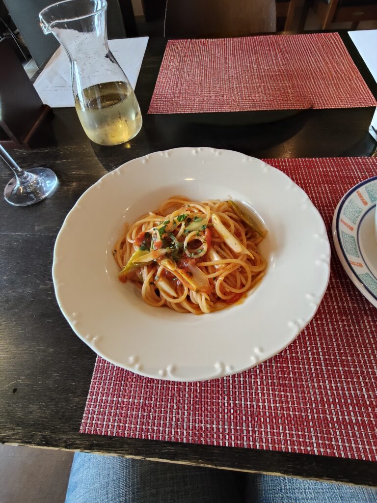 とらっとりあCoランチコースの本日のパスタ