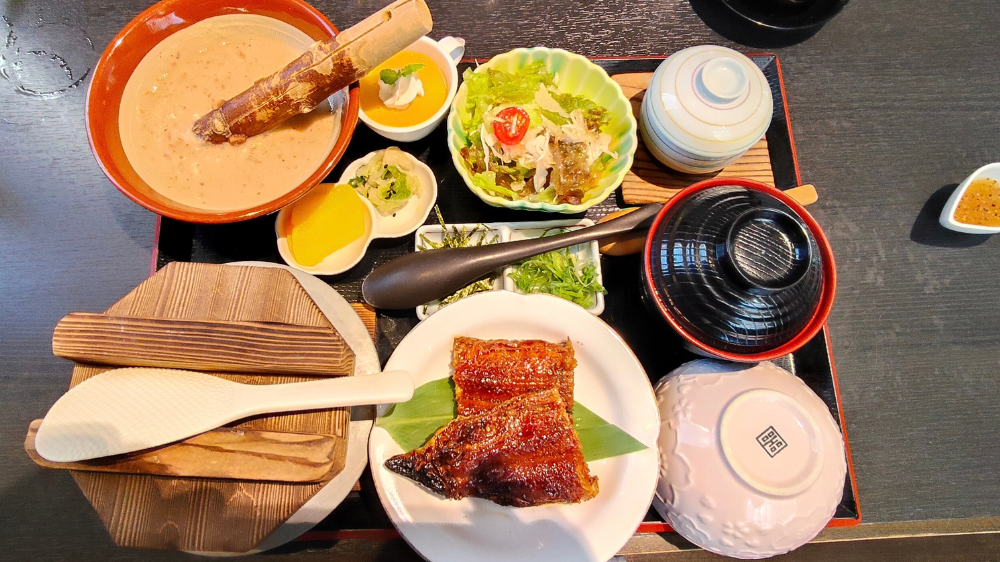 麦とろうなぎ御膳